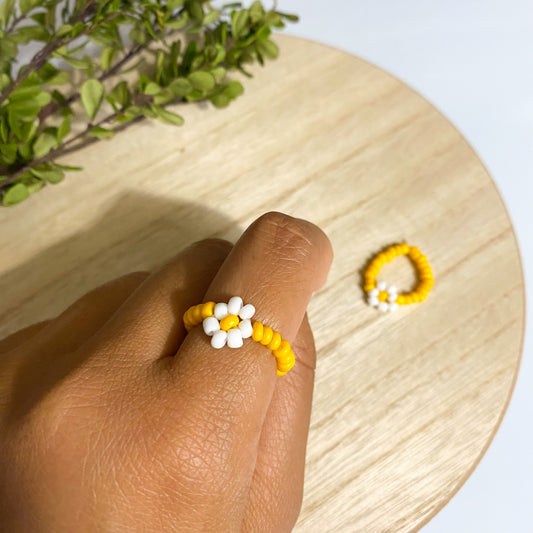 Yellow Daisy Ring