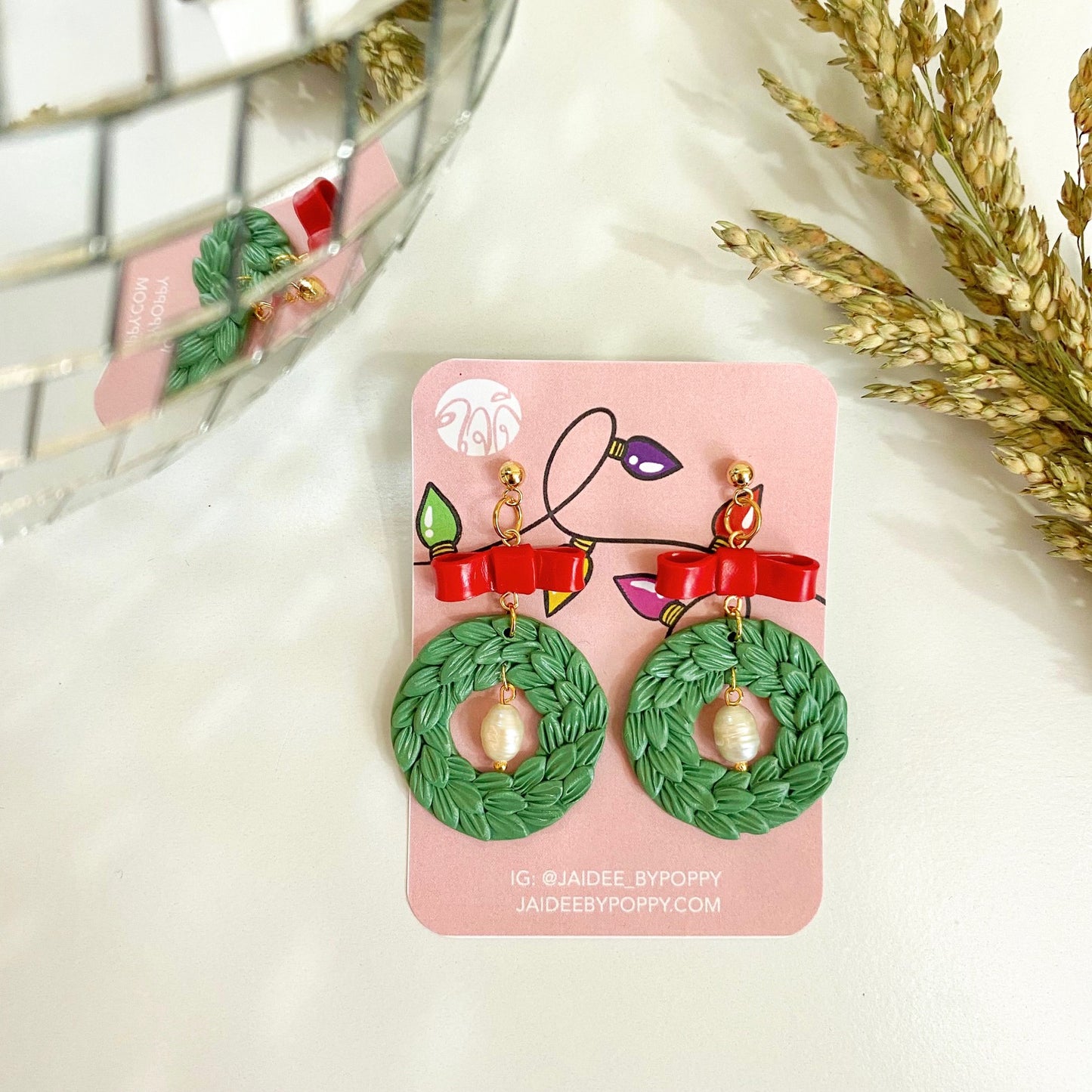 Pearl Wreath