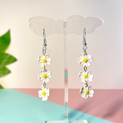 Dangle Daisies Earrings