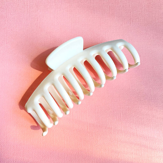 Bold Claw Clips