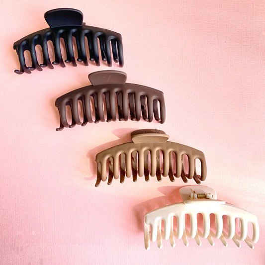 Bold Claw Clips