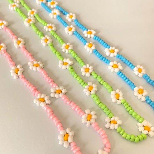 Spring Daisies Necklace